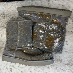 UGG CLASSIC SHORT COSMOS SEQUIN SILVER GOLD BOOTS